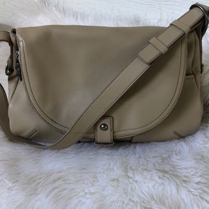 💕Flash Sale! Lucky Brand Purse